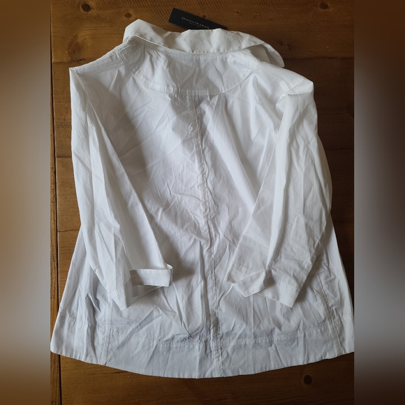 NWT Donna Karan New York white, bottom down shirt. - Picture 6 of 9